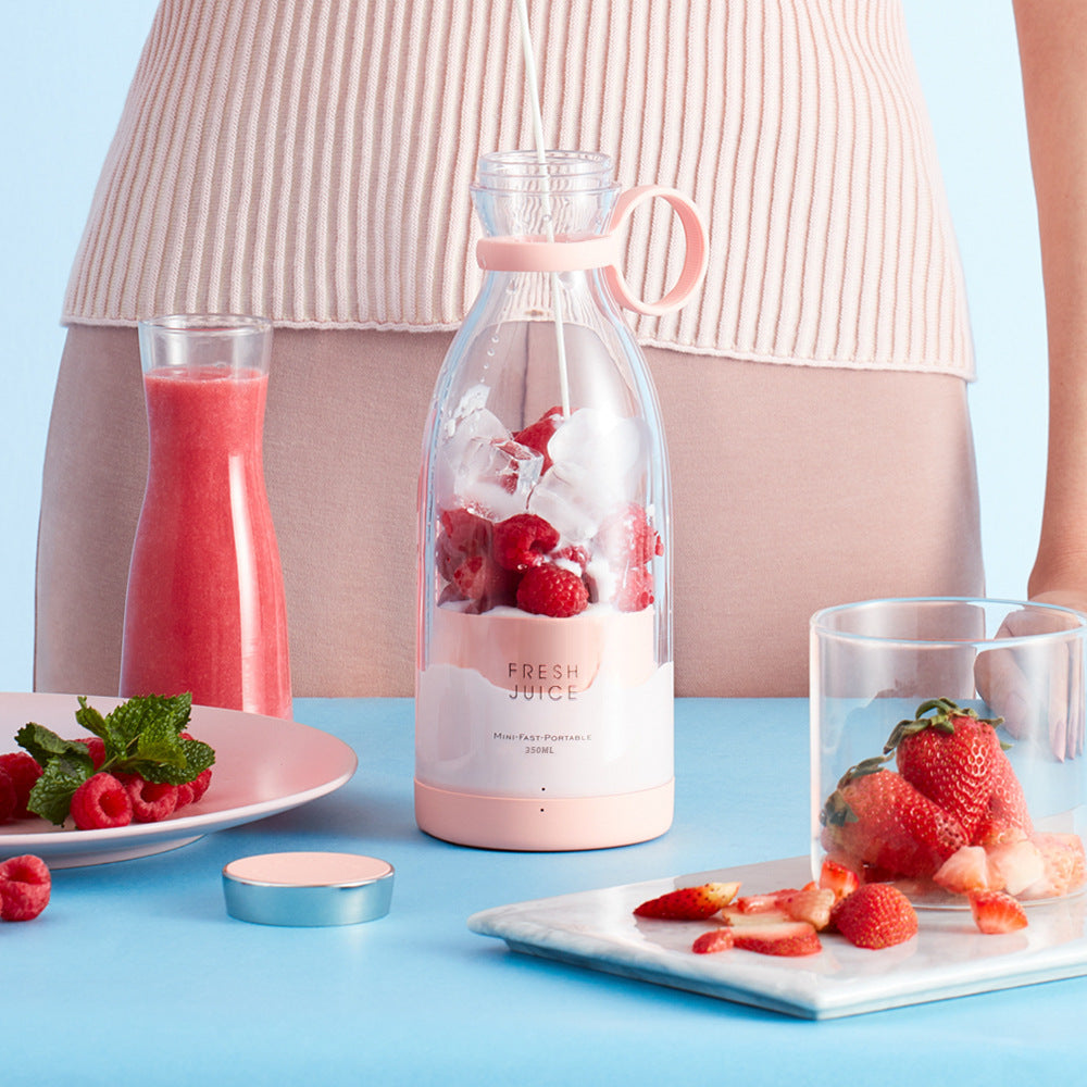 Blender/Juicer for Smoothies and Milkshakes